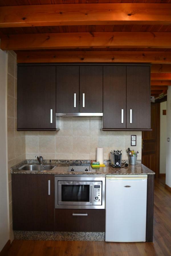 Apartamentos Rurales La Cirigueena Oles エクステリア 写真