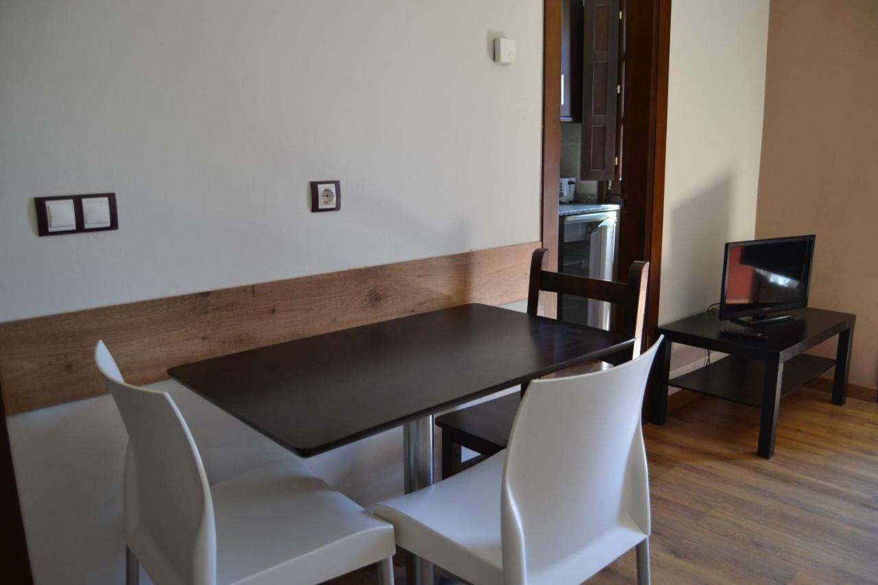 Apartamentos Rurales La Cirigueena Oles エクステリア 写真
